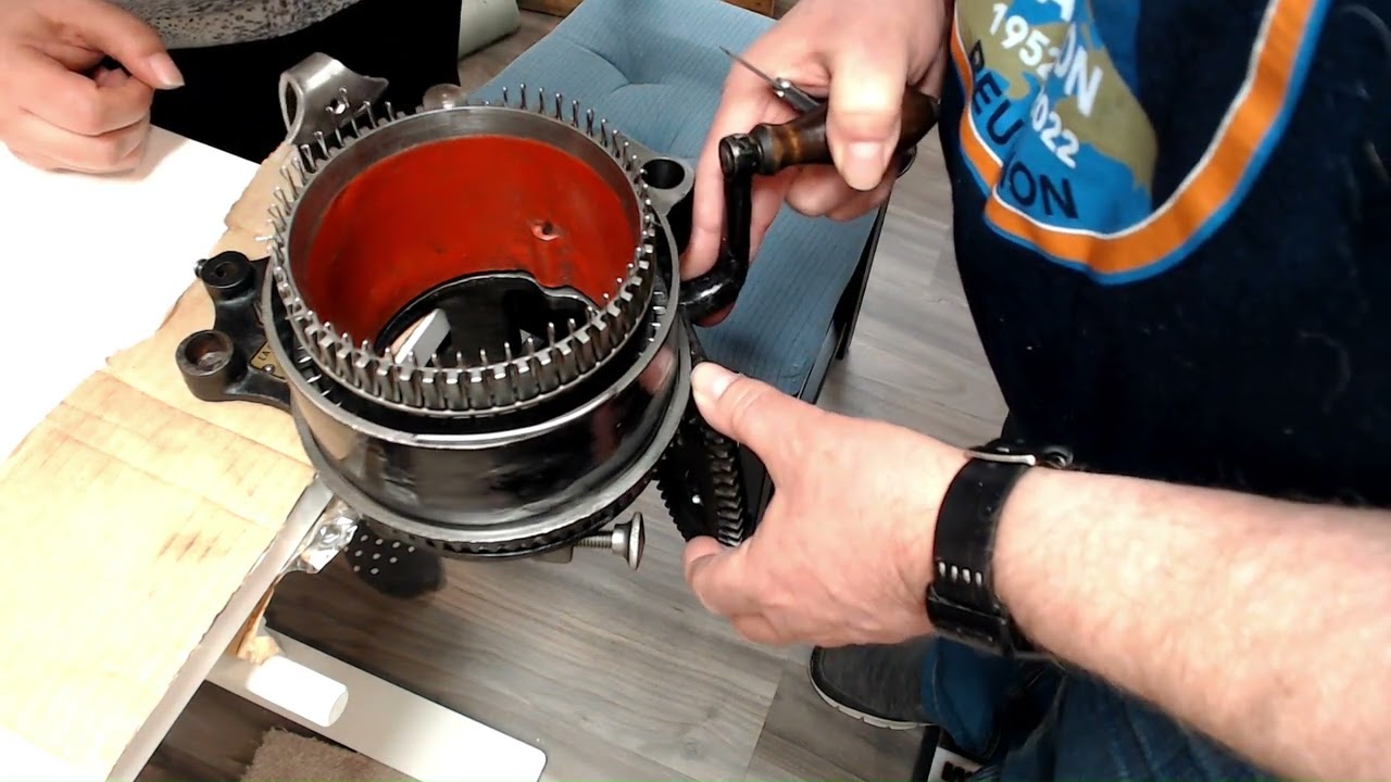 Setting Up My Legare 47 Circular Sock Knitting Machine
