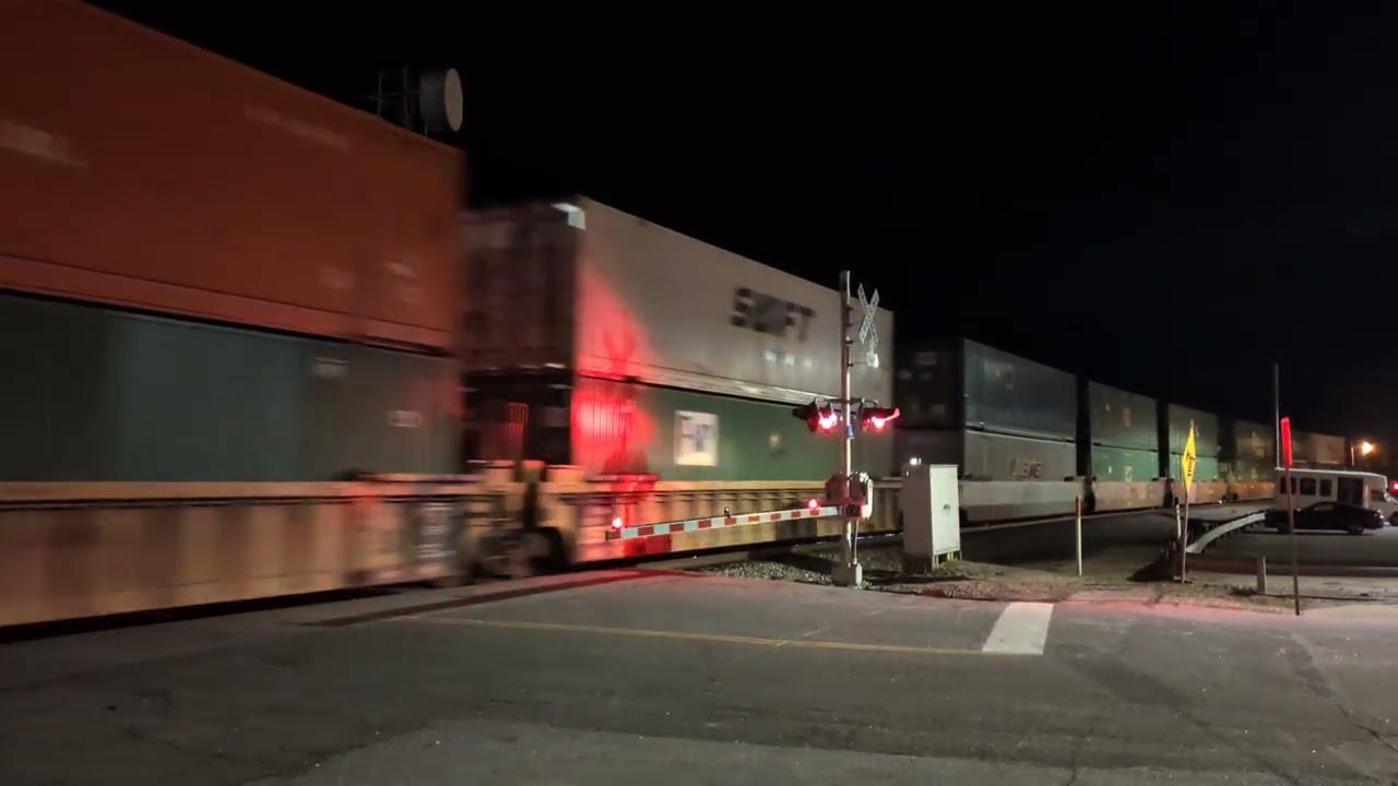 NS Intermodal Train 241 Passes By On Final Video From Gaffney, SC, 2-16-26. 