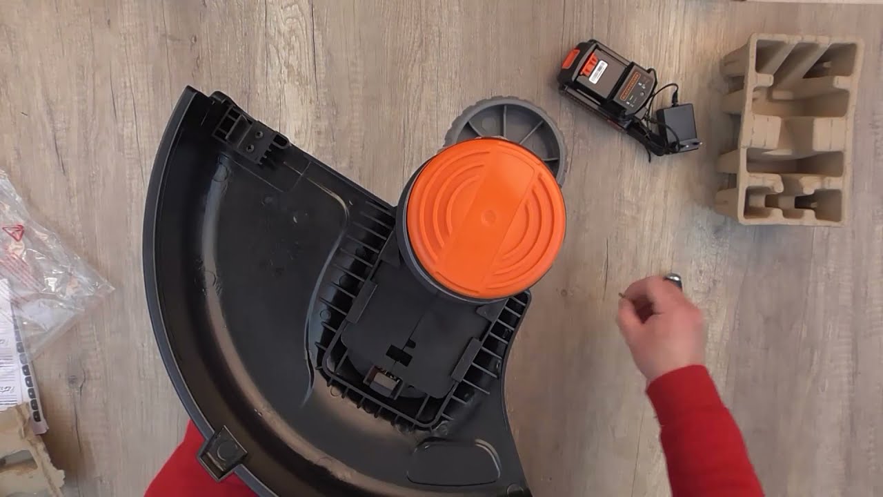 Unboxing Black & Decker STC1820 28cm 18V 2 0Ah Li-ion Cordless Grass Trimmer - Bob The Tool Man