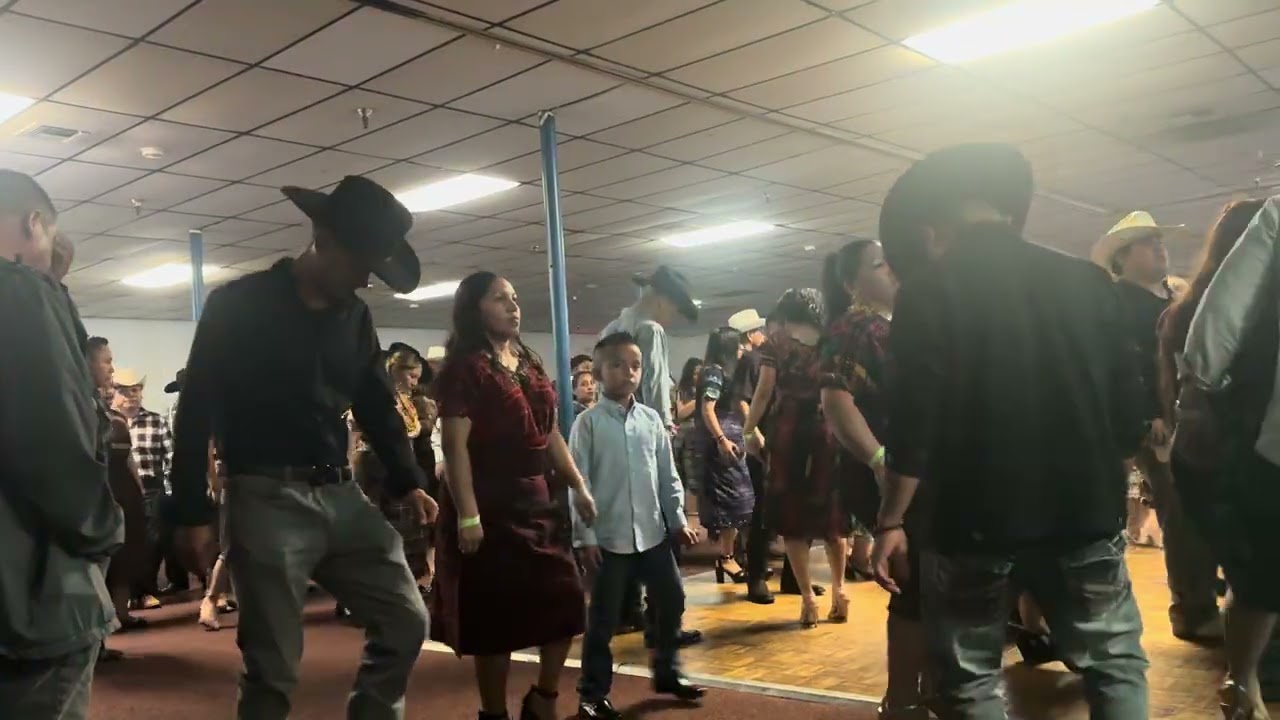 Así Celebrando Año Nuevo in Los Angeles 2026￼