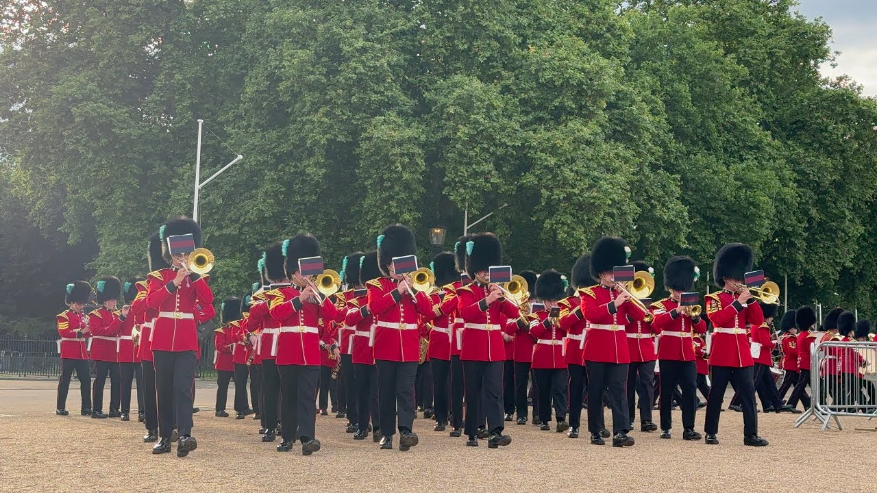 Massed Bands March On (Beating Retreat 2024)
