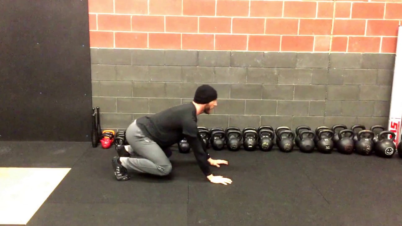 Minute Move Well Snack: Rocking Off Knees | Empowered Strength ft. John Odden