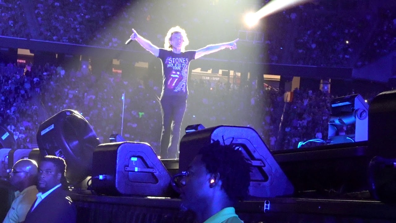Rolling Stones -  Midnight Rambler  - Houston   July 27 2019
