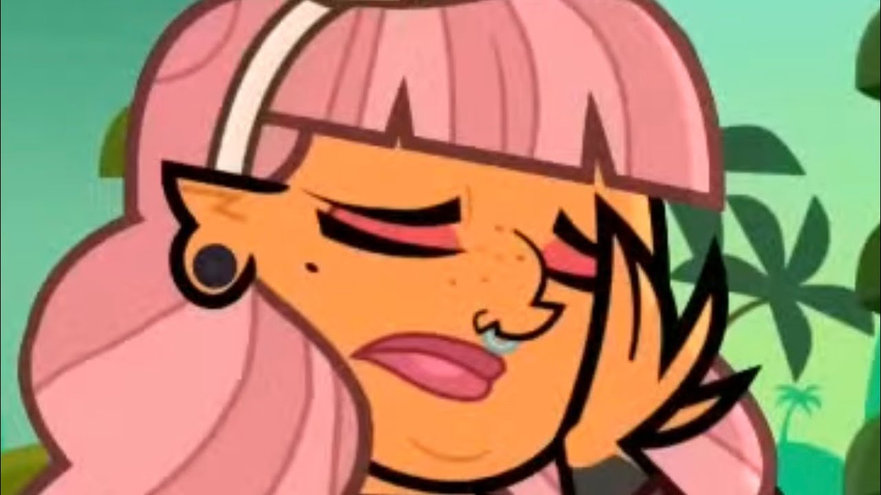 I voiced over Aubrey’s elimination for fun 