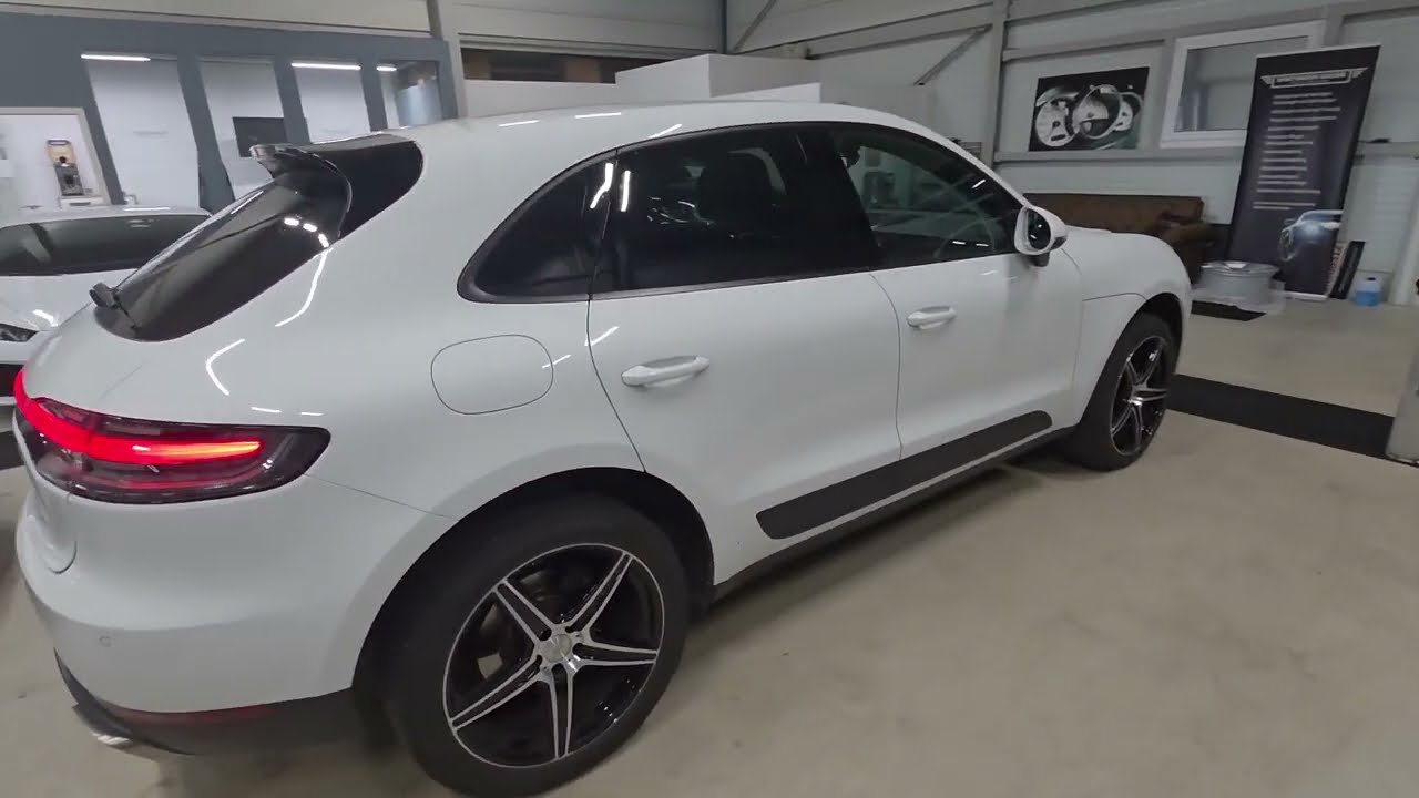 Porsche Macan 2,0; der günstige Einstieg in die Porsche SUV Welt