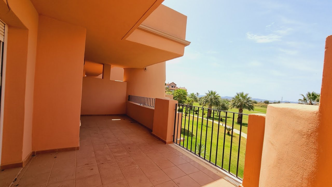 Mar Menor Golf Resort SW FACING 2 Bed 2 Bath apartment onto Golf with pool to left 139,900€ in 4K