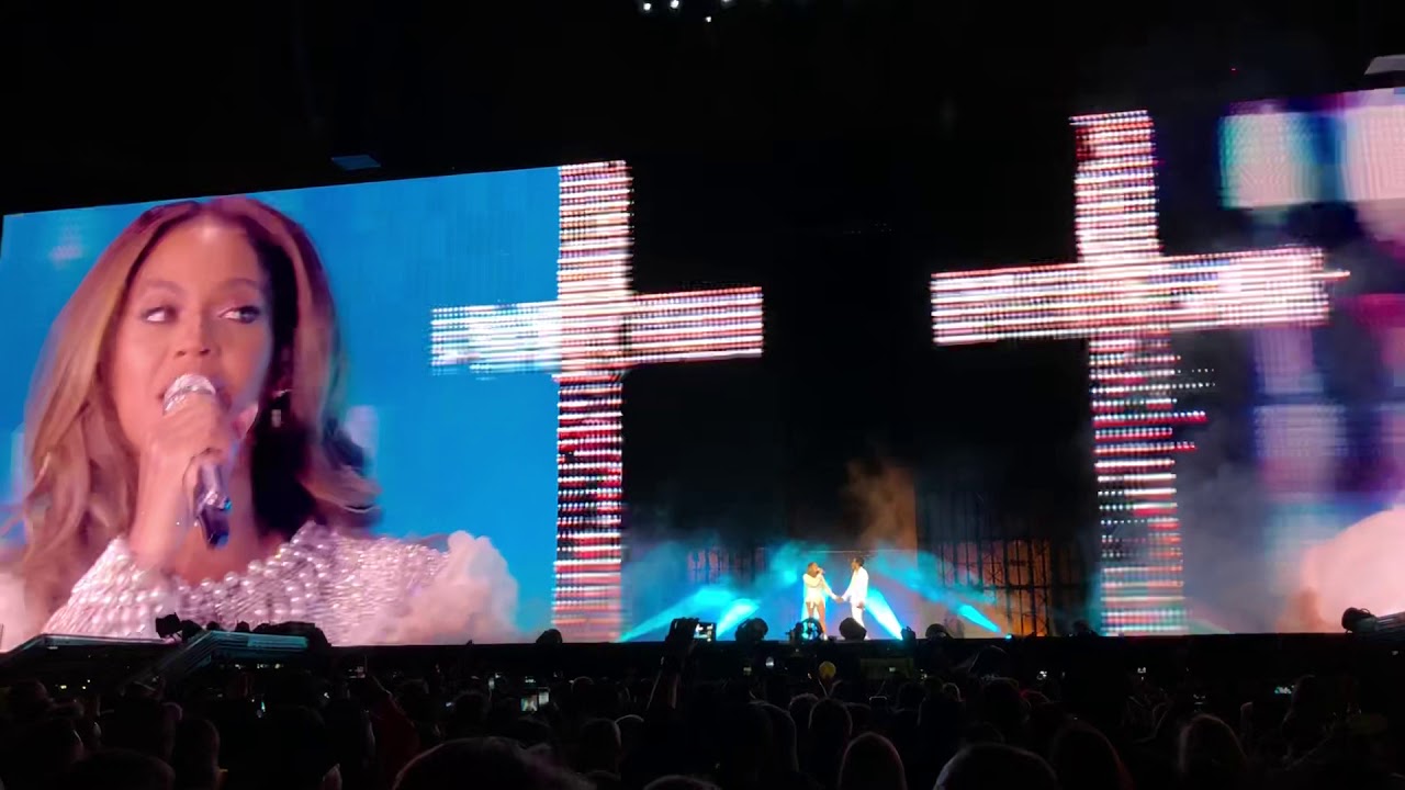 Beyoncé & Jay Z - Intro/Holy Grail Live OTRII Santa Clara 9/29/18