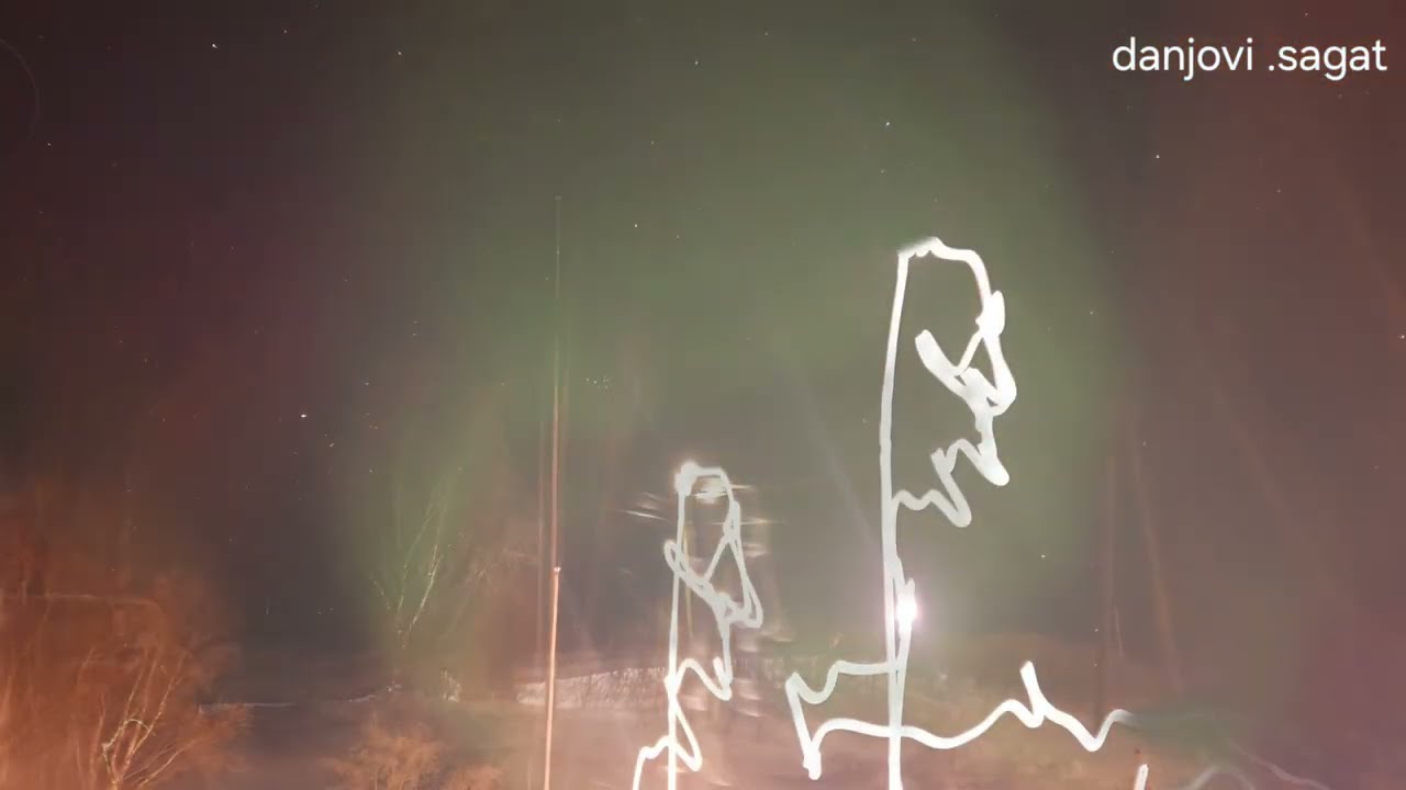 Aurora borealis hyperlapse slowed down with skyrim music.