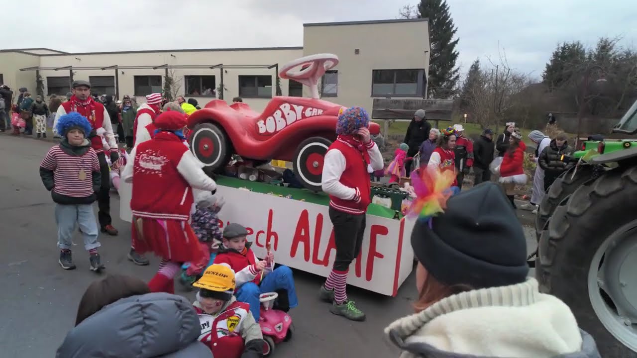 Карнавал у Kelberg 🇩🇪 | Великий хід 15.02.2026 — костюми, музика, “Helau!”