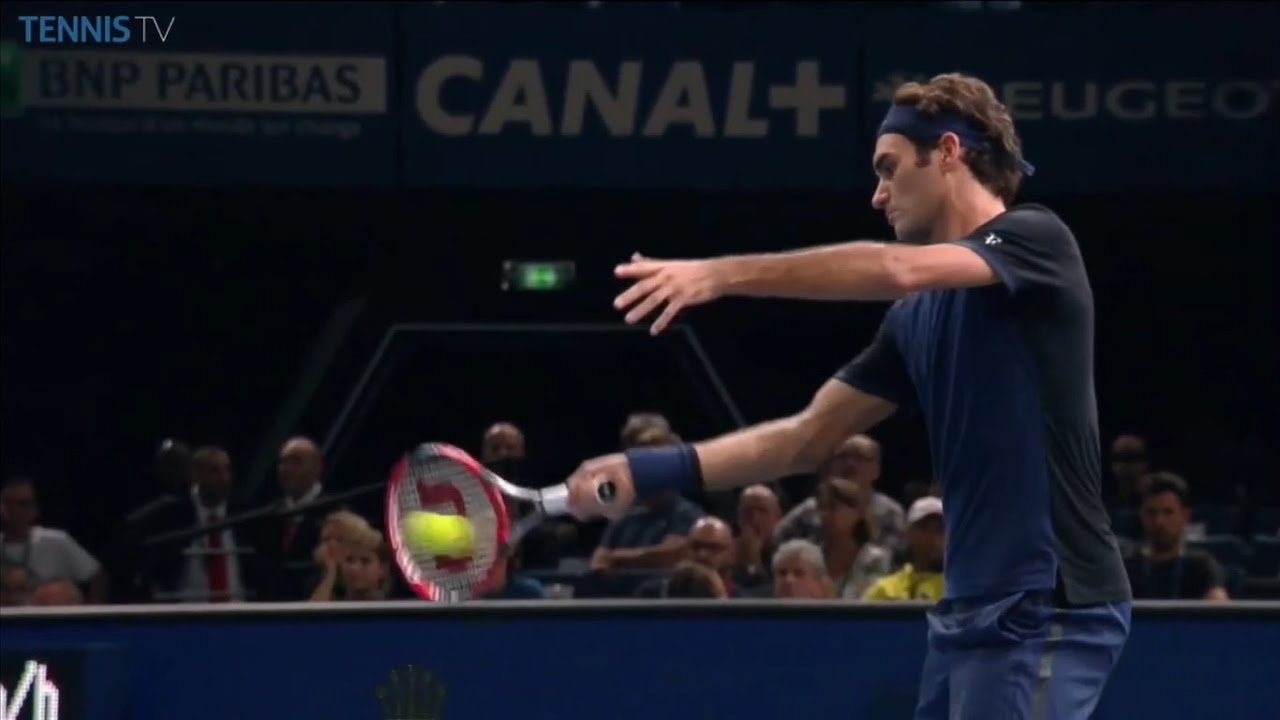 Roger Federer - Thunderous Forehand Returns