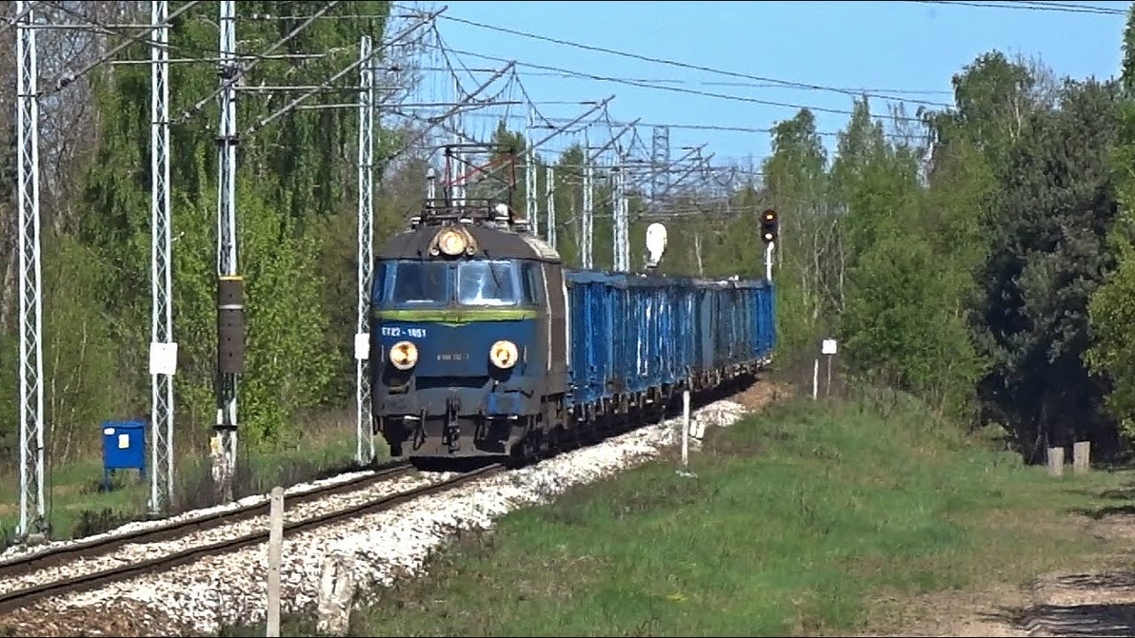 Pociągi na stacji Częstochowa Mirów + sarenka :)