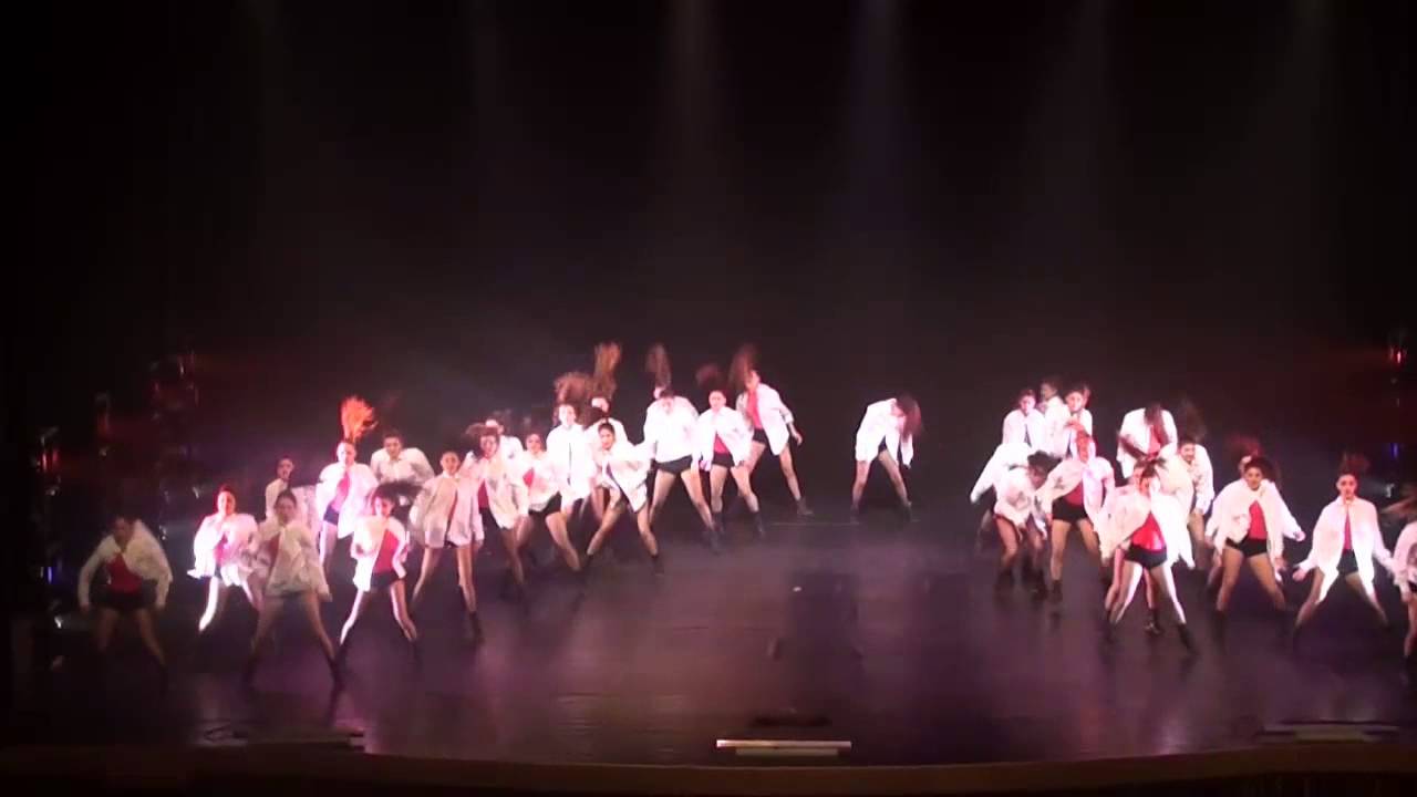 זוז במחול - ציירי לך שפם