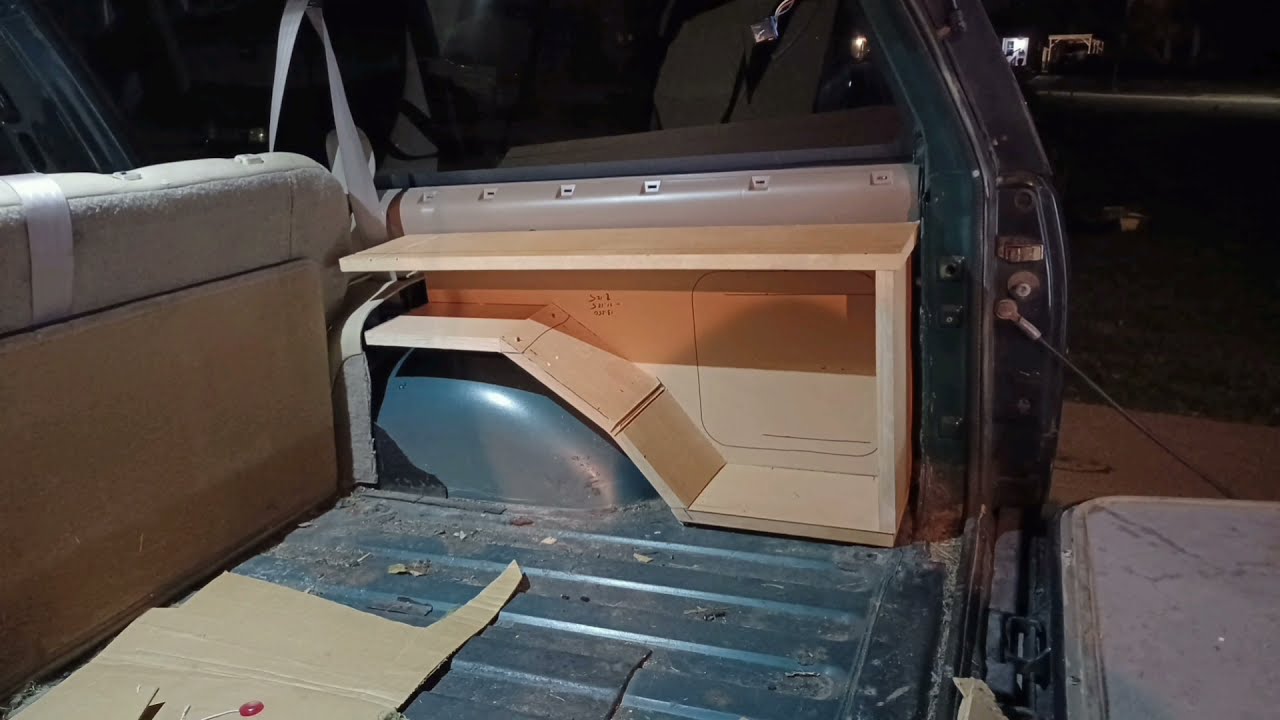 OBS 2Dr Tahoe Cargo Re-Do #1:  Sub-Box & 