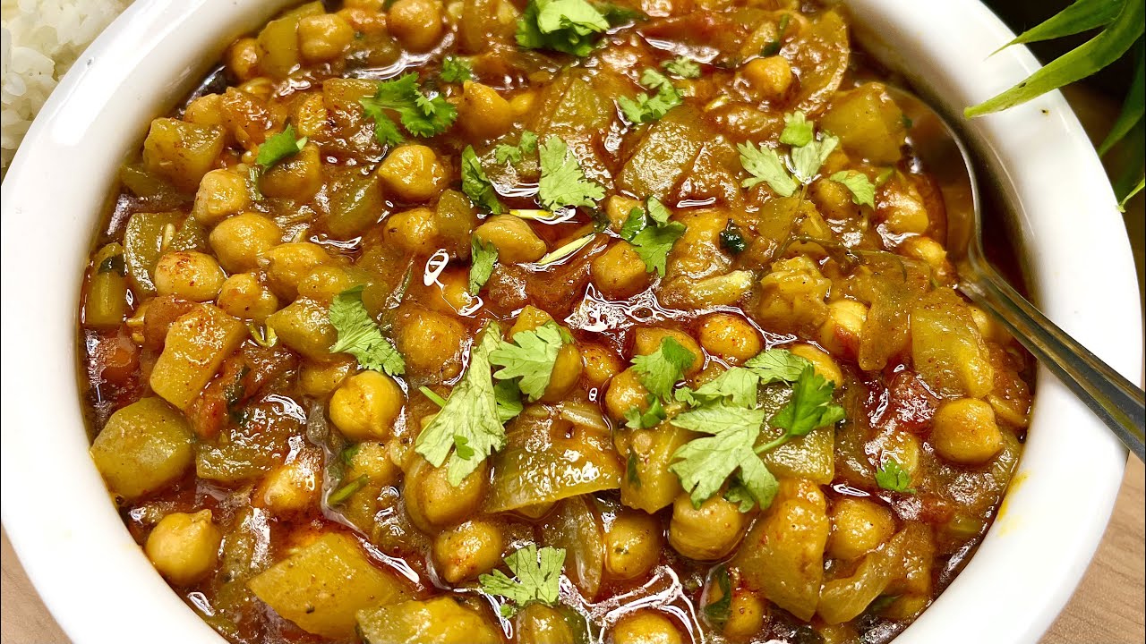 लौकी सफ़ेद चने की Very Delicious Sabzi ❤️