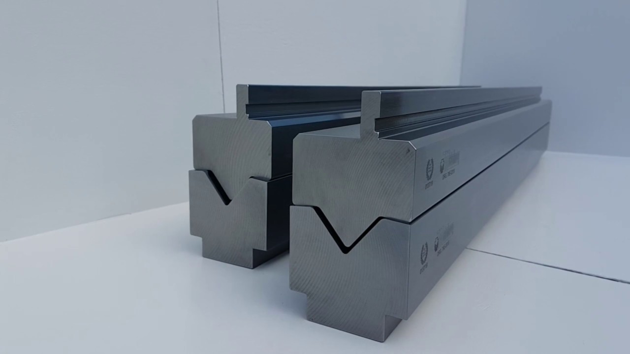 METALMAQ - Útil esp. 30.10 plegadora-Special press brake tool 30.10-Outillage spécial 30.10 presse