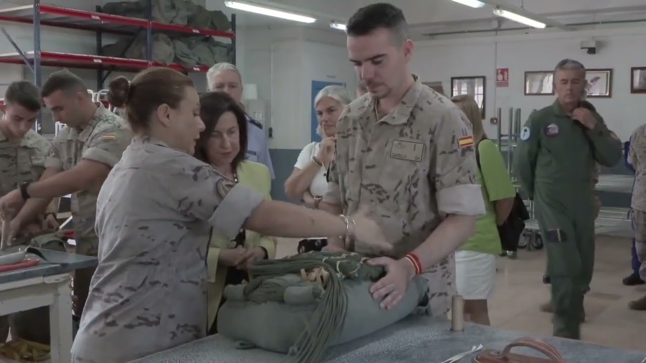 Escuela Militar de Paracaidismo 'Méndez Parada'