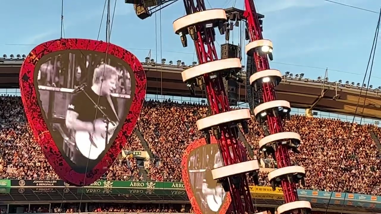 Ed Sheeran- Tides- The Mathematics Tour- Gothenburg, Sweden, 10/8-2022