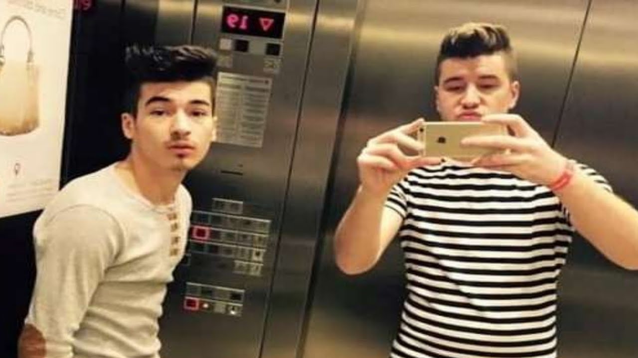 ECHIPA OBRET PLANGE IN LIFT