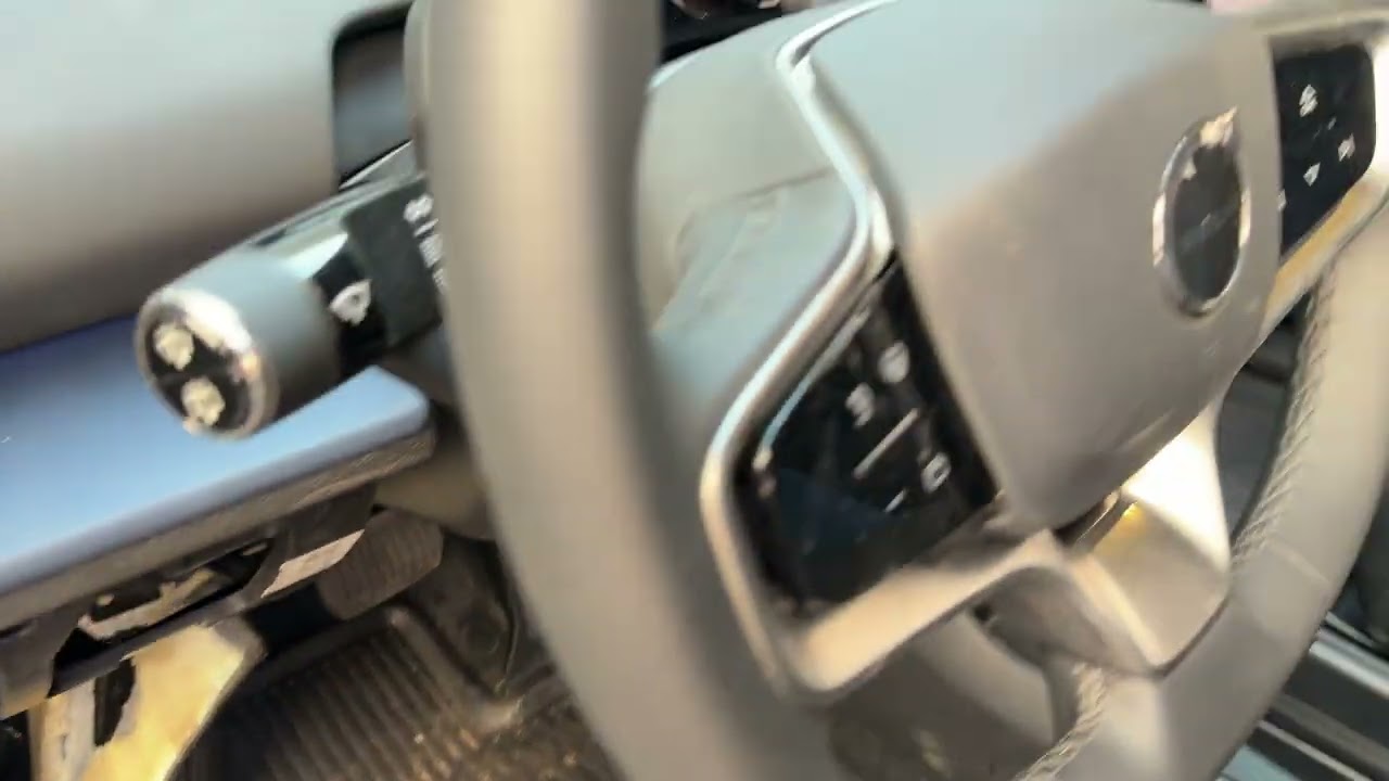 Volvo EX30 não funciona não liga, conserto reparo