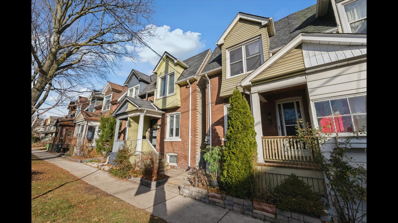 Touring a $1,370,000 renovated 2 bedroom home in The Beaches