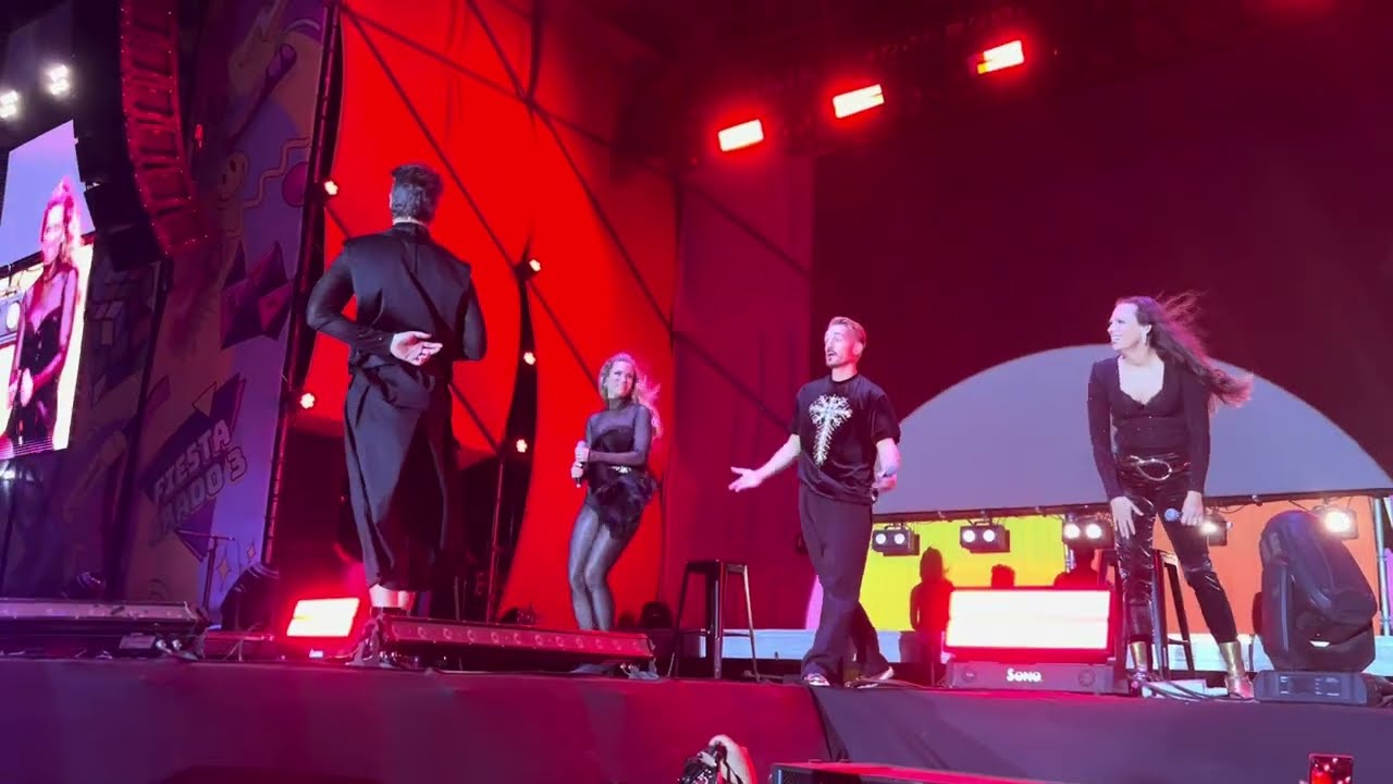 Primer Espacio de Conversación de los A Teens Live @ Fiesta Grado 3, Concepción, Chile