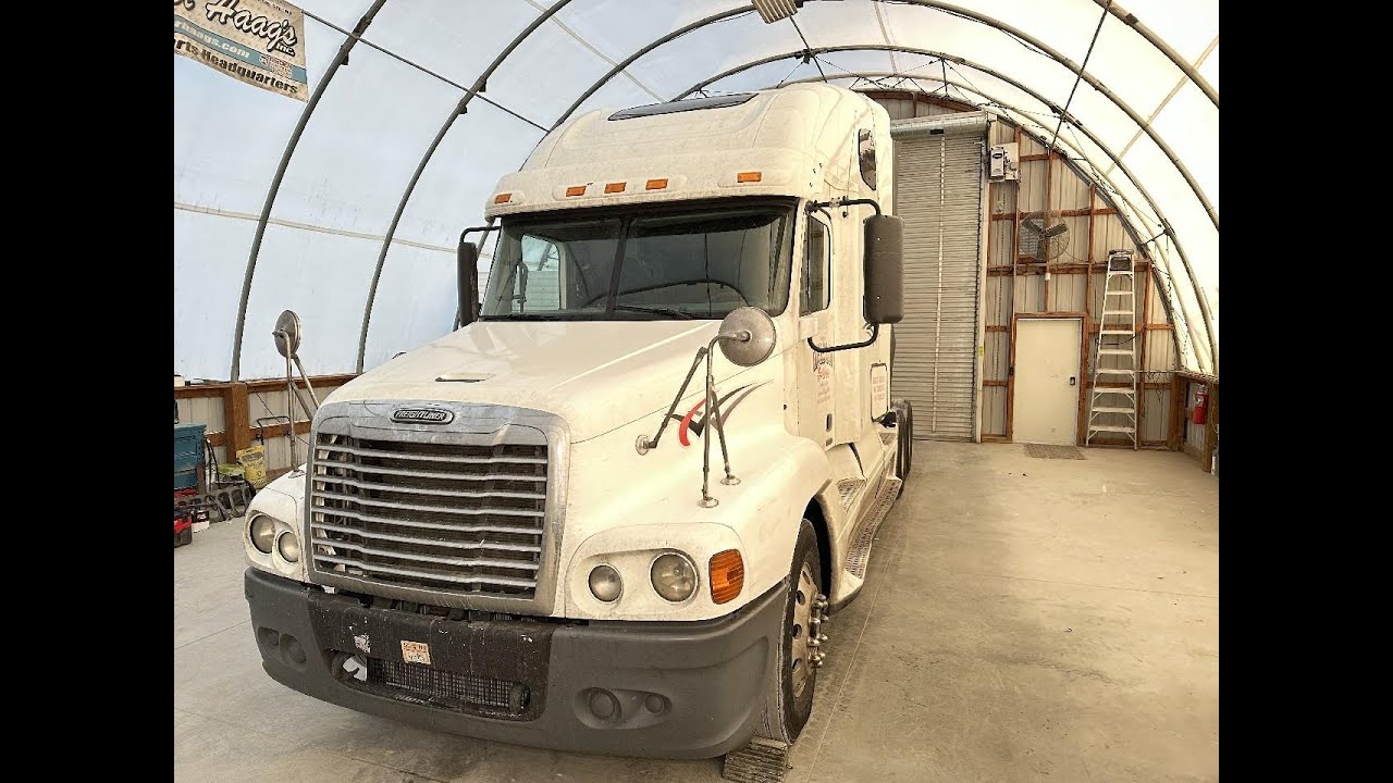 2007 Freightliner C120 CENTURY - Parts Unit 07WH726