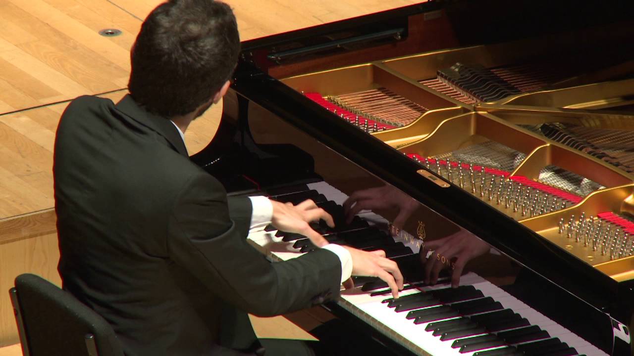 Roman Rabinovich plays Schumann Faschingsschwank aus Wien op 26