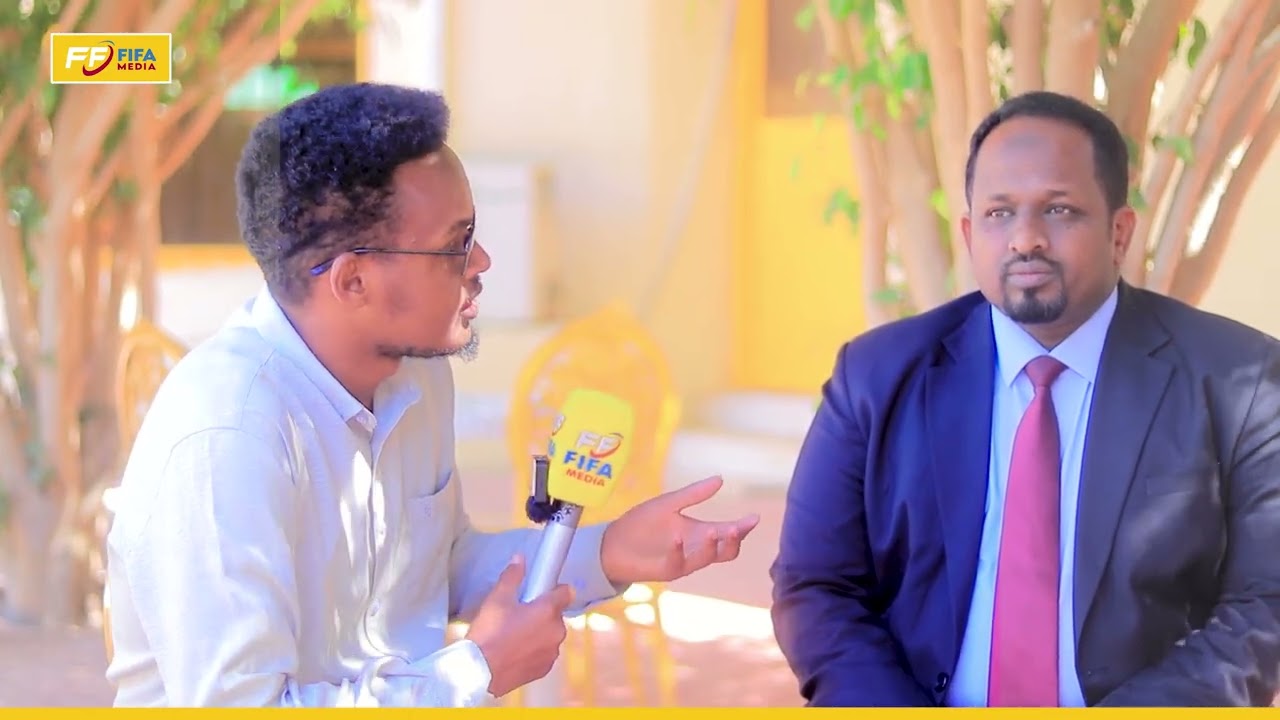 "Awdal dadkii lahaaba ilaashanaya , ninka leh ha burburto cid ka yeelaysa ma jirto" Cabdinasir Buuni