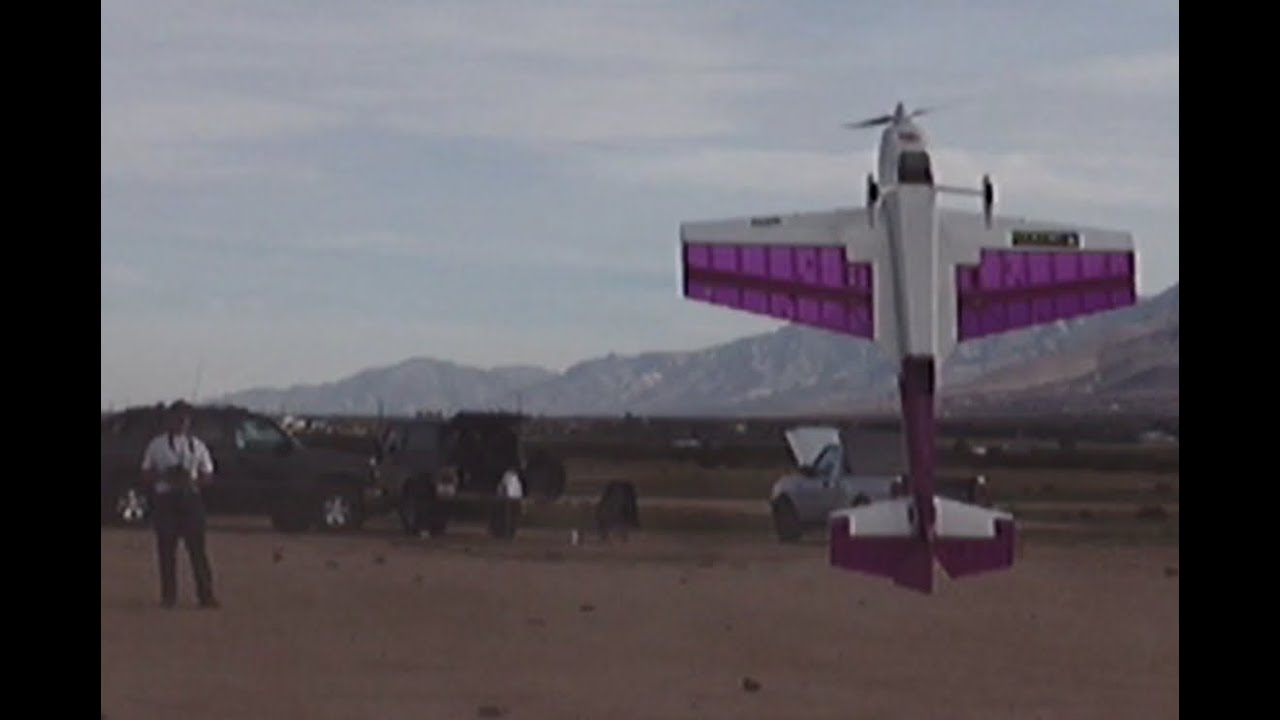 FUNTANA140S Futaba 14MZ, FUTABA Digi-Servos, Thunder Power LiPo, Hacker C50-14XL