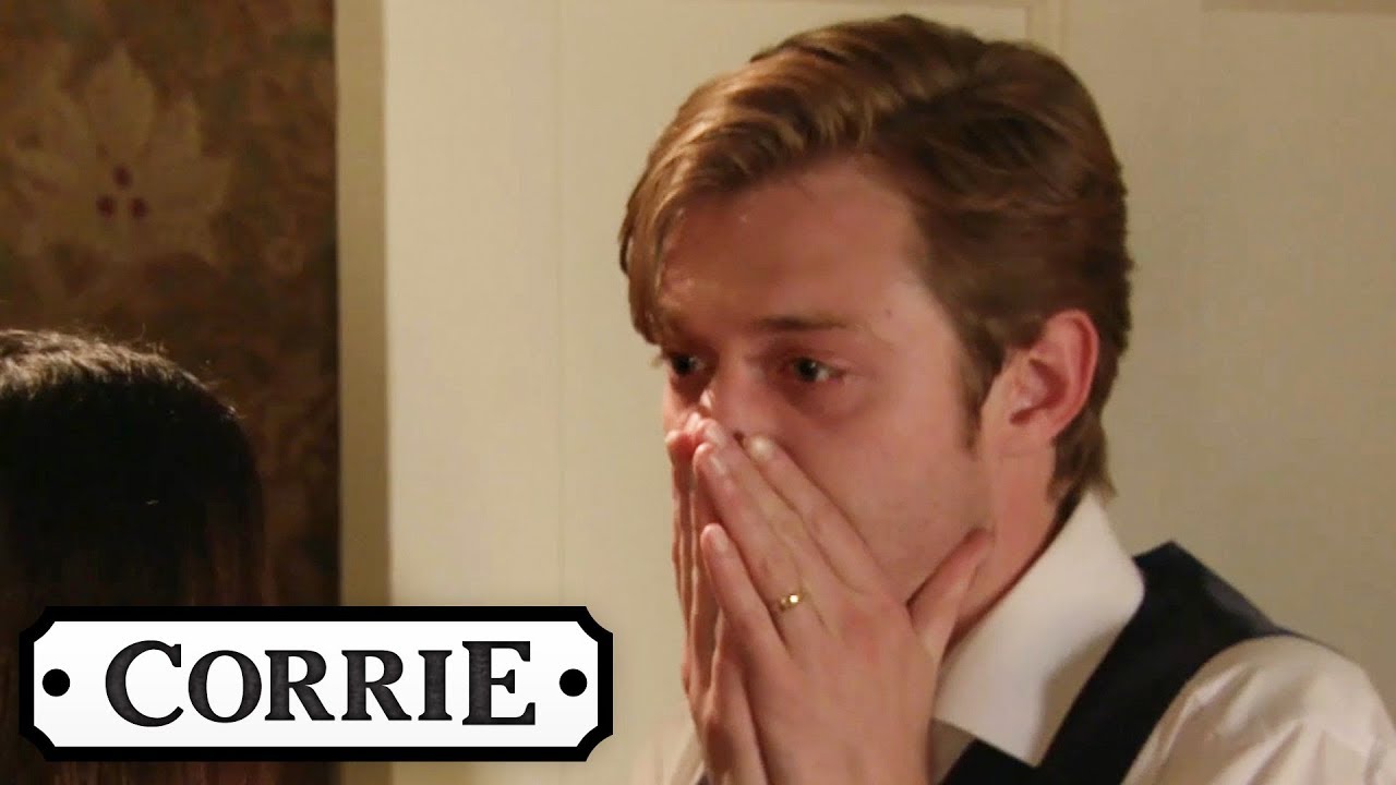 Daniel Realises He May Have Lost Sinead's Goodbye Messages | Coronation Street