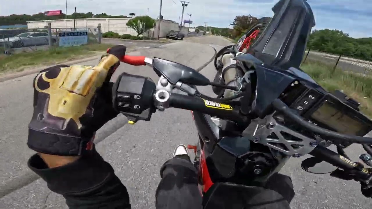 DRZ400SM Wheelies!