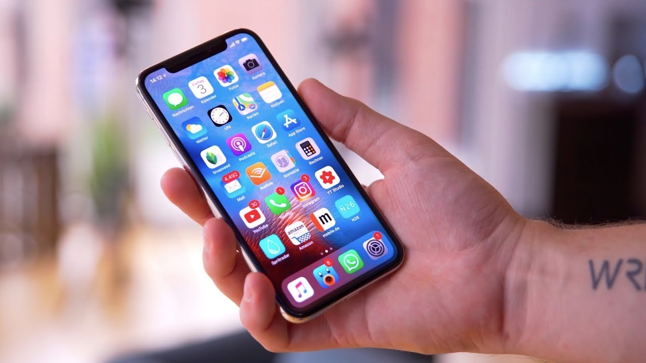 iPhone X Unboxing: Willkommen in der Zukunft! - felixba