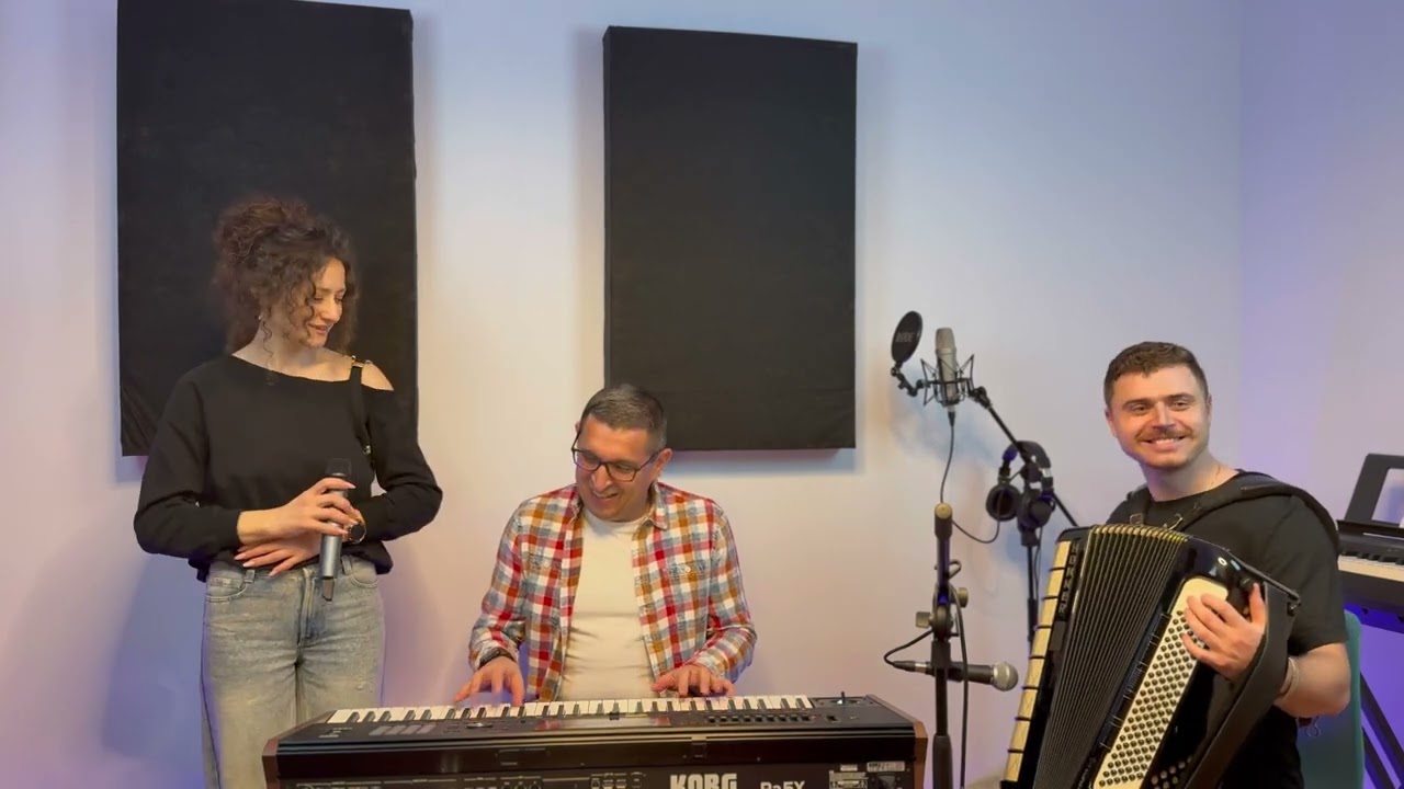 Formația Bebe Ciuraru - Răsfiră cuce din cioc