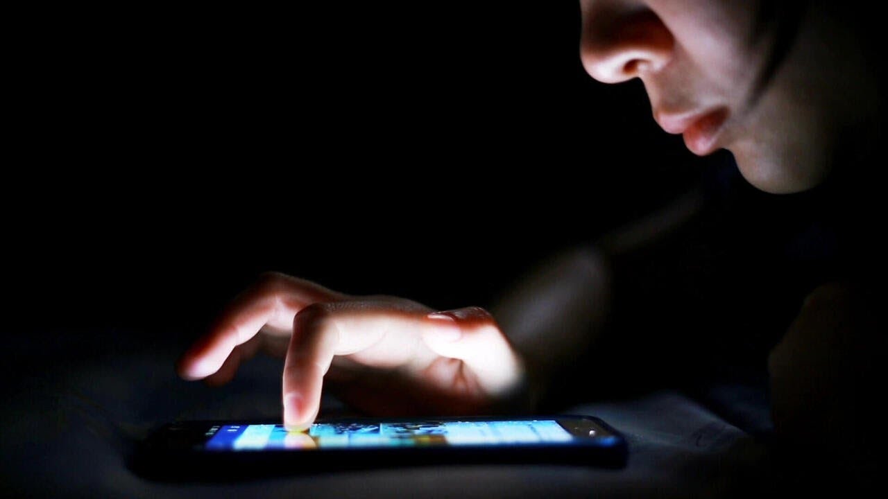 Suing Social Media | 60 Minutes Archive