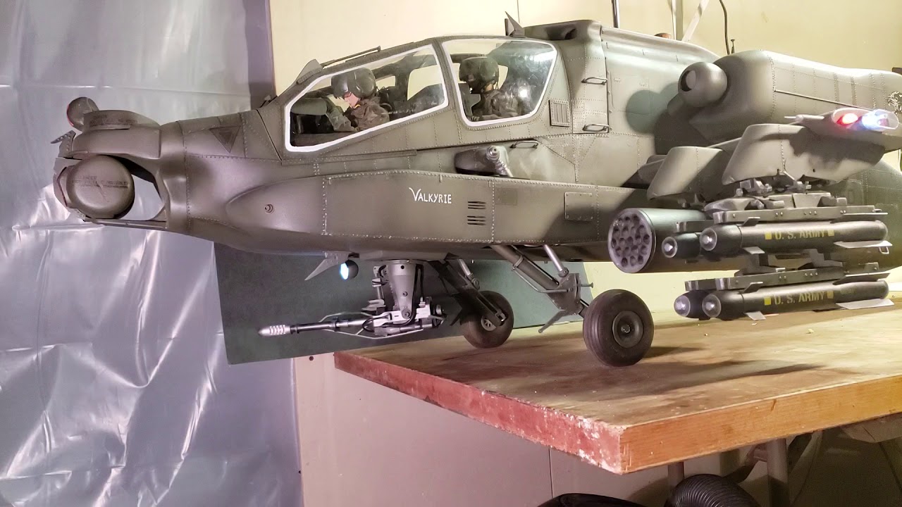Apache AH64A M230 slaved to pilot's head