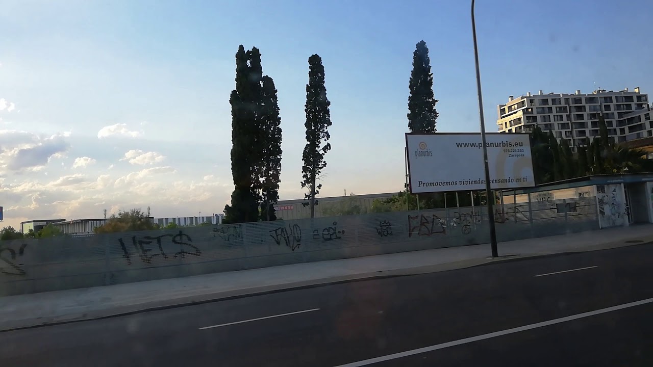 Línea 28 de autobús urbano de Zaragoza: de Coso a Montañana - Peñaflor