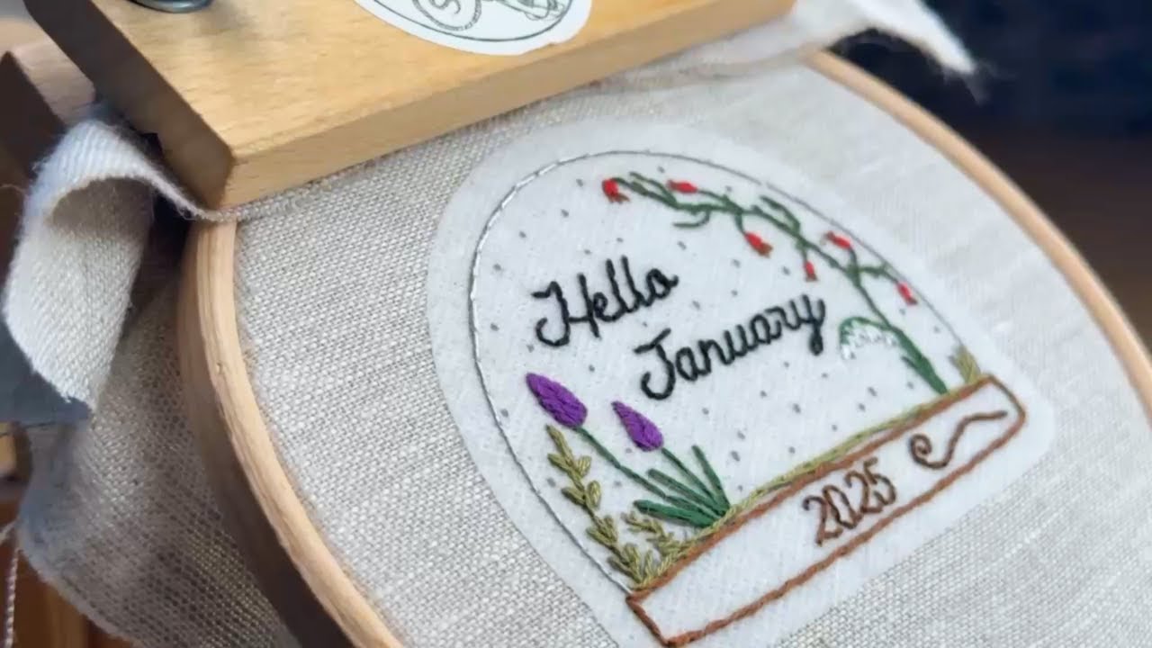 Stick and Stitch - Snow globe January 2025 ❄