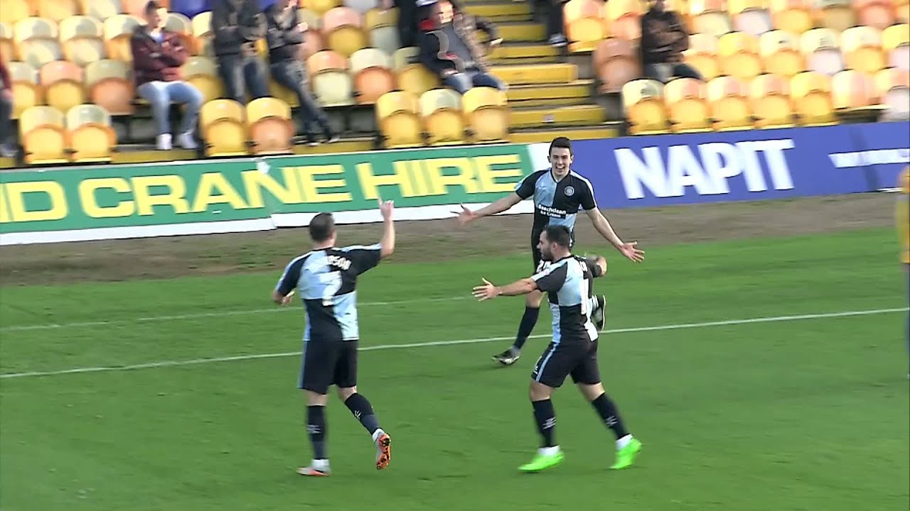 Highlights: Mansfield 0-2 Wycombe
