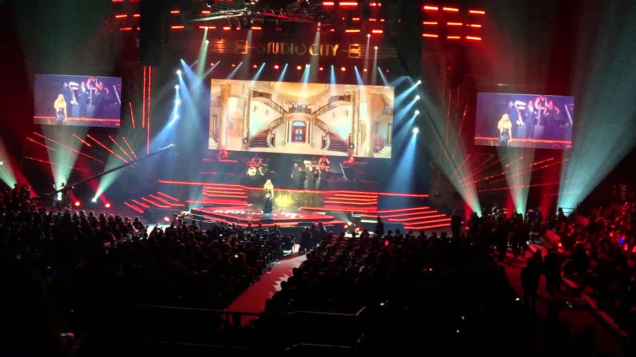 Touch My Body - Mariah Carey Live In Macau Studio City