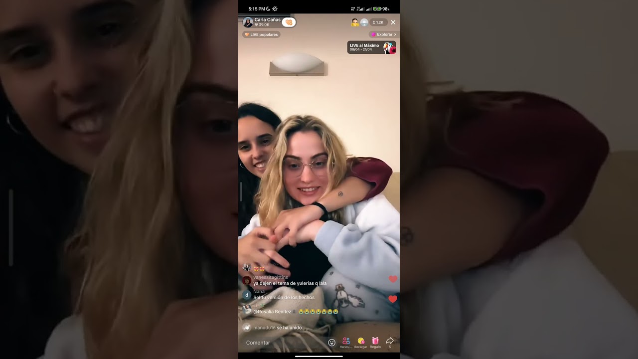 Selene y Carla - Tiktok 13/04/2023