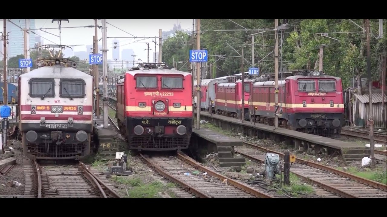 Impressive Train Departure From Mumbai Central Railway Station & Further !!!