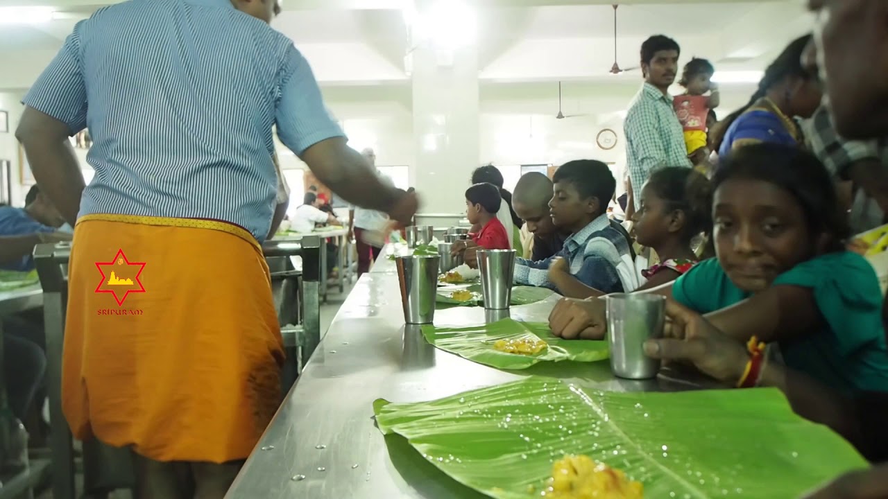 Annadhanam at Sripuram Sri Narayani Peedam