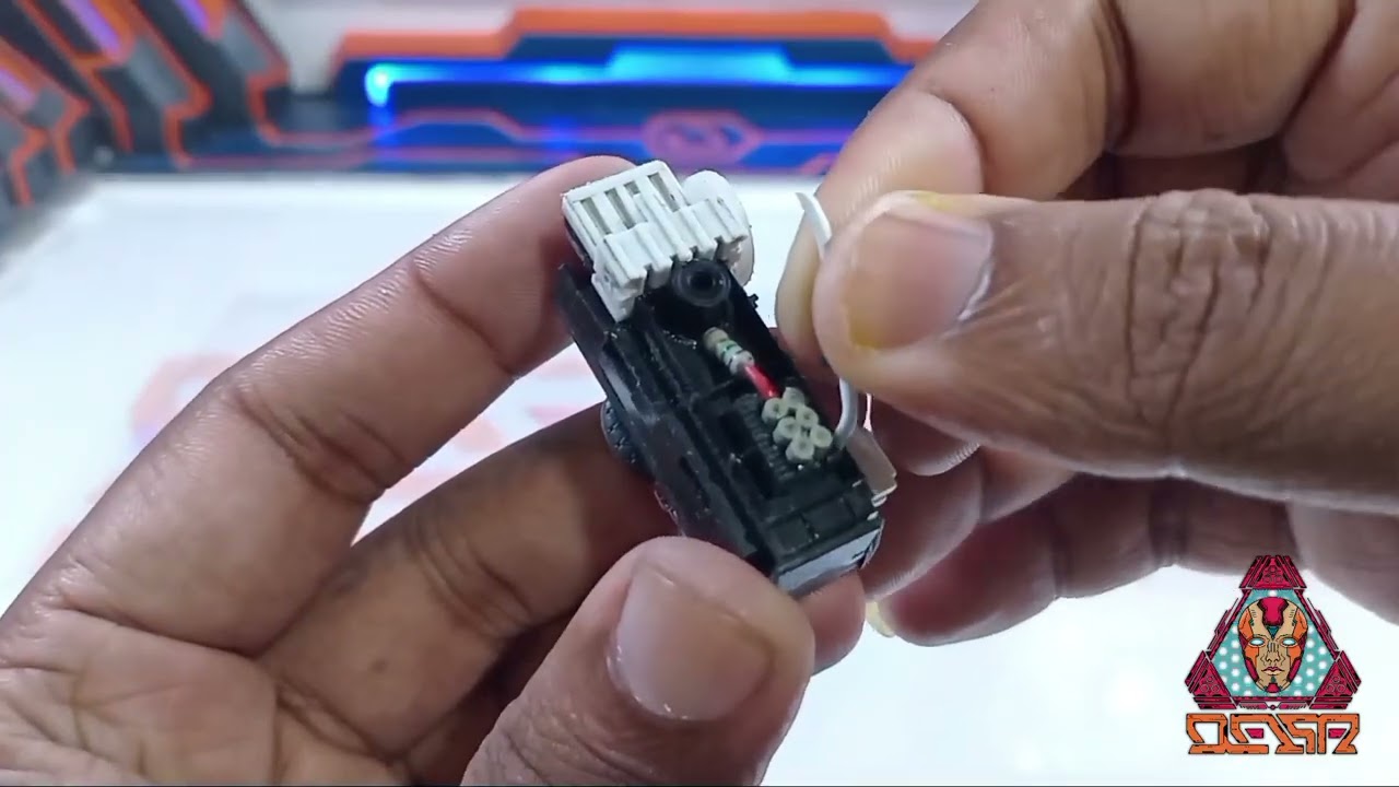 Optimus Prime Action figure out of Electronics waste Part 2 #diy #satisfying 