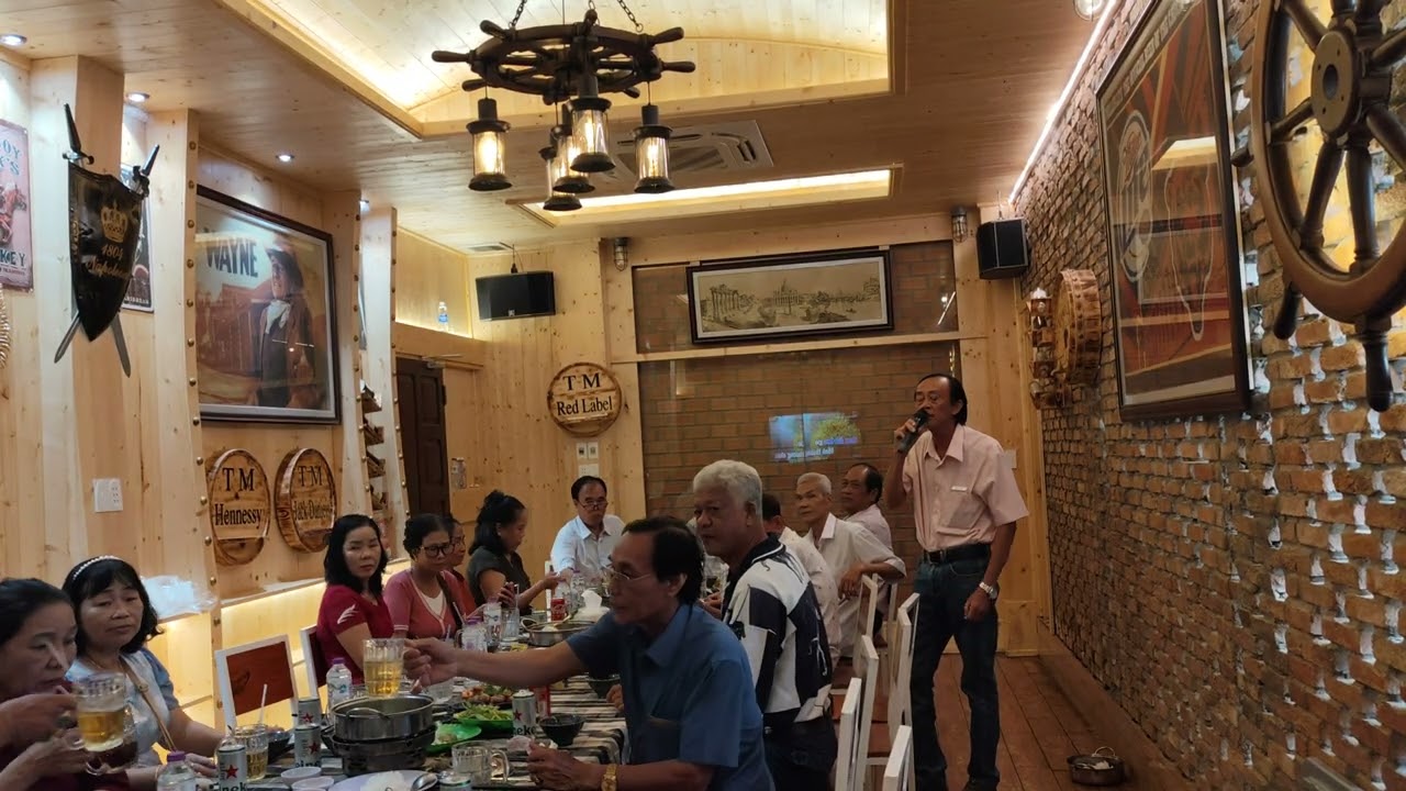 Họp mặt nhóm công tỷ thương nghiệp hồng ngự năm 2026