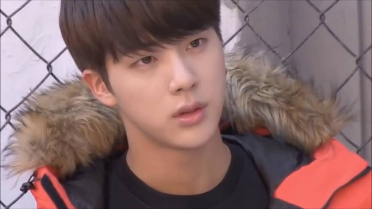 RUN ♥ BTS Jin sexy moments