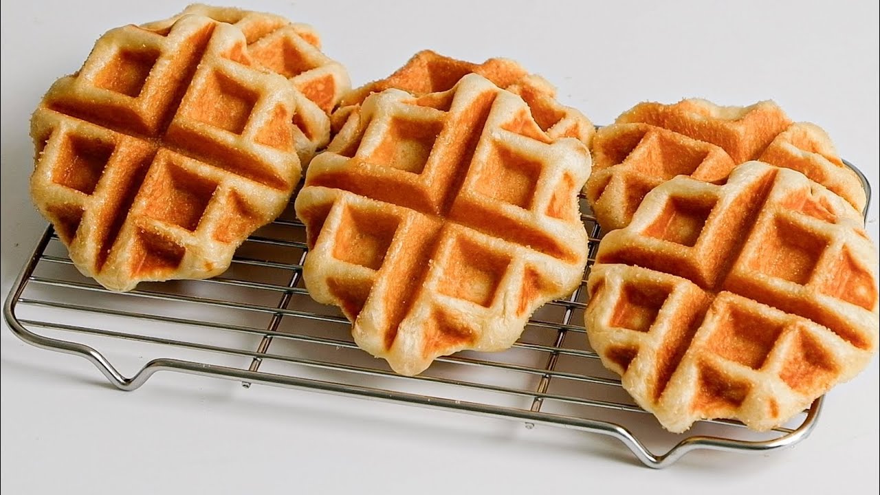 เบลเยี่ยมวาฟเฟิล กรอบนอกนุ่มใน Waffle ทำขนมกับเชฟโจ Ep.125