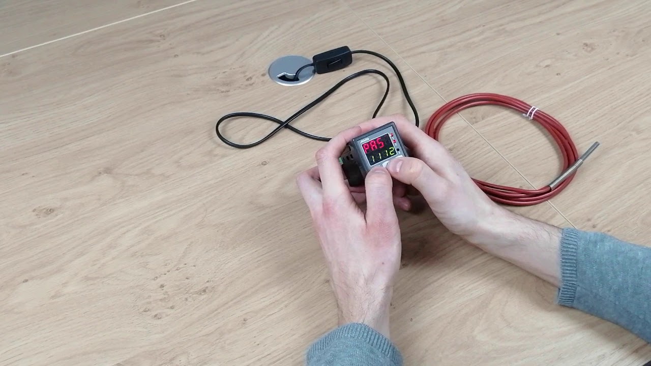 Regulator AR602  Reset Password (Subtitles)