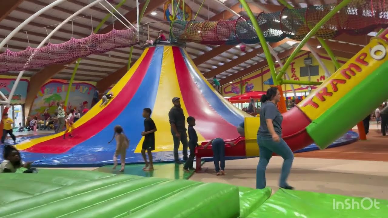 Trampolino kinderparadise  Dietikon🇨🇭#switzerland #dietikon #swisscity #europe #trampoline #games