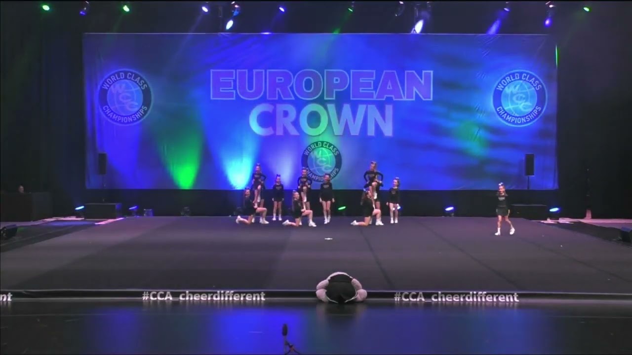 228 Wieka Cheer BLAZE