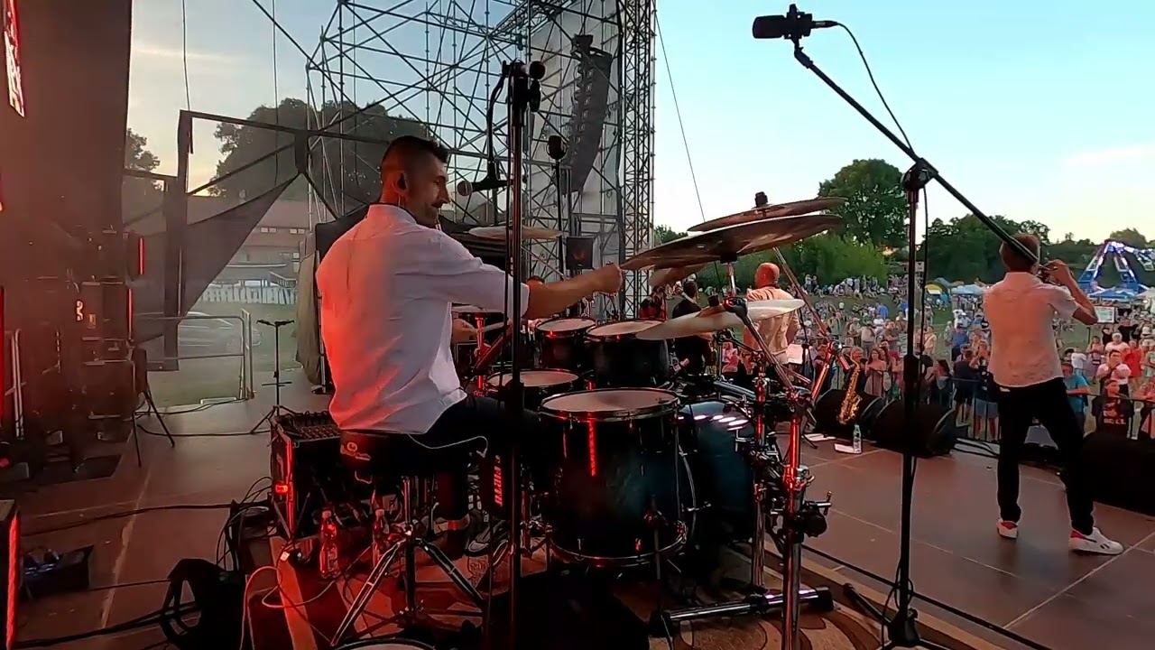 Ciupazecka (oryg. Siklawa) - Daniel Zięć drum cam - wyk. Obsesja
